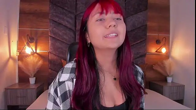 Snapshot of alaia-rogers chatting on March 2025 02:44:02 PM alaia-rogers online show from March 2025 02:44:02 PM