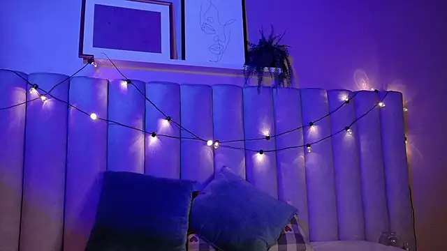 alaia-rogers online show from November 2025 11:36:02 AM