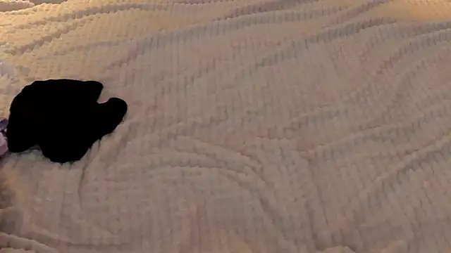 IceDanielles online show from September 2025 12:53:01 PM