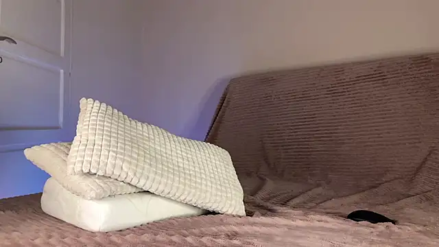 itsmaxxbaby  online show from February 2026 06:50:02 AM