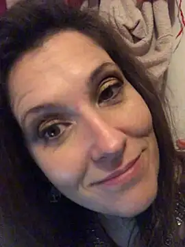 Snapshot of Lwhite1 chatting on December 2024 12:13:01 AM Lwhite1 online show from December 2024 12:13:01 AM