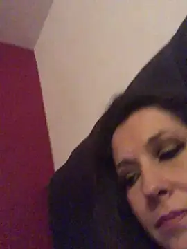 Snapshot of Lwhite1 chatting on December 2024 12:30:02 AM Lwhite1 online show from December 2024 12:30:02 AM