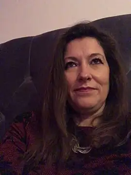 Snapshot of Lwhite1 chatting on December 2024 03:46:01 PM Lwhite1 online show from December 2024 03:46:01 PM