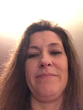 Snapshot of Lwhite1 chatting on December 2024 12:32:02 AM Lwhite1 online show from December 2024 12:32:02 AM