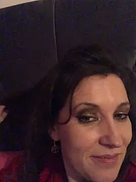 Snapshot of Lwhite1 chatting on January 2025 12:00:02 AM Lwhite1 online show from January 2025 12:00:02 AM