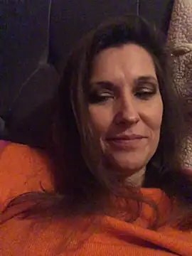 Snapshot of Lwhite1 chatting on January 2025 12:52:02 AM Lwhite1 online show from January 2025 12:52:02 AM