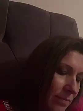 Snapshot of Lwhite1 chatting on January 2025 12:28:01 AM Lwhite1 online show from January 2025 12:28:01 AM