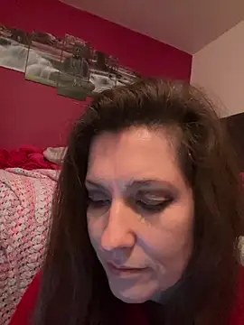 Snapshot of Lwhite1 chatting on January 2025 12:12:01 AM Lwhite1 online show from January 2025 12:12:01 AM