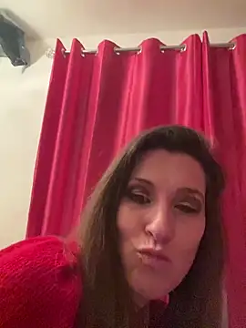 Snapshot of Lwhite1 chatting on January 2025 05:18:01 PM Lwhite1 online show from January 2025 05:18:01 PM