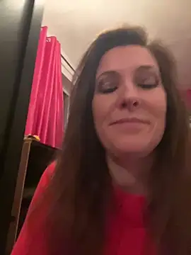 Snapshot of Lwhite1 chatting on January 2025 05:02:01 PM Lwhite1 online show from January 2025 05:02:01 PM