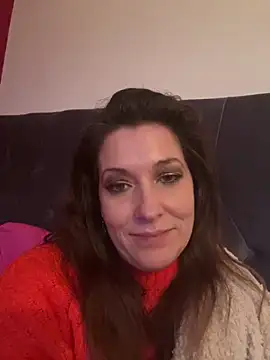 Snapshot of Lwhite1 chatting on January 2025 04:26:01 PM Lwhite1 online show from January 2025 04:26:01 PM