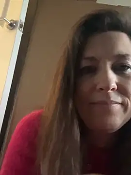 Snapshot of Lwhite1 chatting on January 2025 04:06:01 PM Lwhite1 online show from January 2025 04:06:01 PM