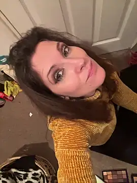 Snapshot of Lwhite1 chatting on January 2025 11:56:01 PM Lwhite1 online show from January 2025 11:56:01 PM