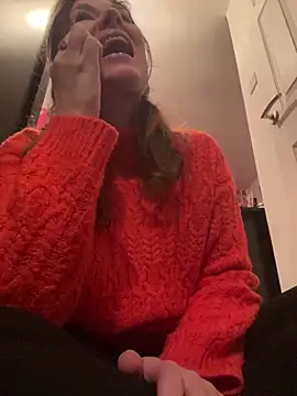 Snapshot of Lwhite1 chatting on February 2025 11:47:02 PM Lwhite1 online show from February 2025 11:47:02 PM