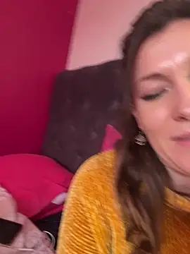 Snapshot of Lwhite1 chatting on February 2025 03:58:01 PM Lwhite1 online show from February 2025 03:58:01 PM