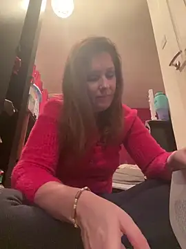 Snapshot of Lwhite1 chatting on February 2025 12:35:02 AM Lwhite1 online show from February 2025 12:35:02 AM