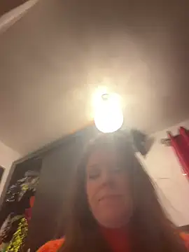 Snapshot of Lwhite1 chatting on February 2025 12:38:02 AM Lwhite1 online show from February 2025 12:38:02 AM