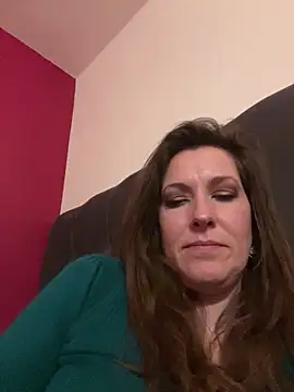 Snapshot of Lwhite1 chatting on March 2025 12:26:02 AM Lwhite1 online show from March 2025 12:26:02 AM