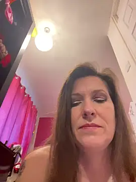 Snapshot of Lwhite1 chatting on March 2025 06:12:02 PM Lwhite1 online show from March 2025 06:12:02 PM