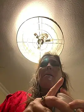 Lwhite1 online show from February 2026 10:44:01 PM