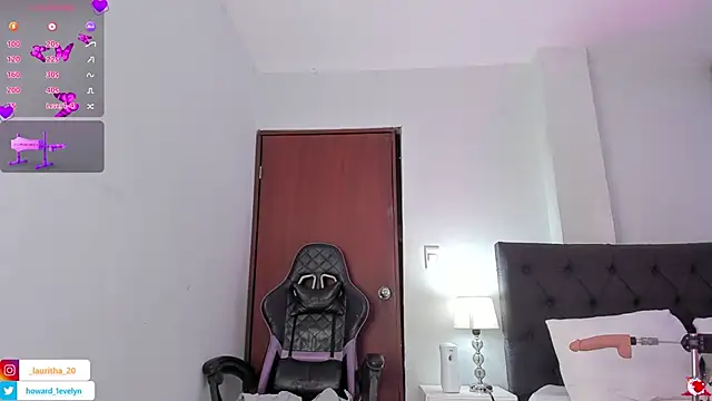 evelyn 23 online show from November 2025 03:55:01 PM