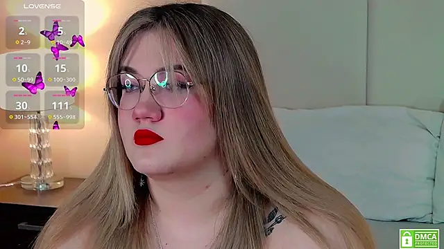 Snapshot of Nancy_Mooree chatting on September 2025 01:00:01 PM Nancy Mooree online show from September 2025 01:00:01 PM
