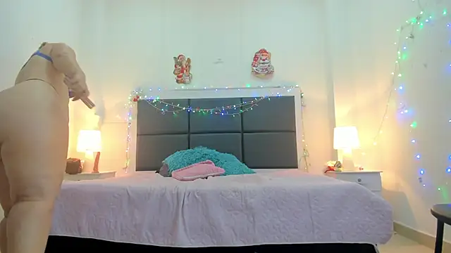 Aslhyn Gomez online show from December 2024 11:17:02 PM