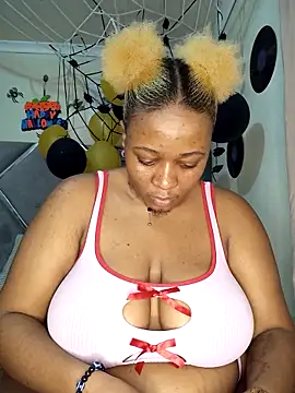 CocoBootyyy online show from October 2025 10:36:01 PM