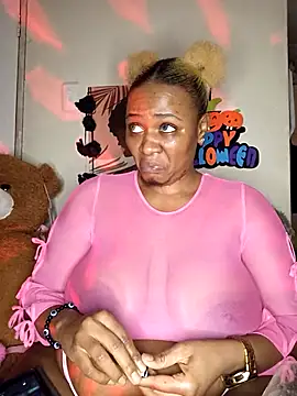 CocoBootyyy online show from October 2025 03:42:02 AM