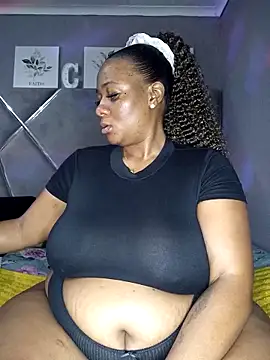 CocoBootyyy online show from April 2026 02:37:02 AM