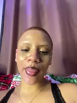 Charlotee  online show from December 2024 08:49:02 AM