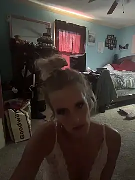 vixendoll87 online show from November 2025 07:13:02 PM