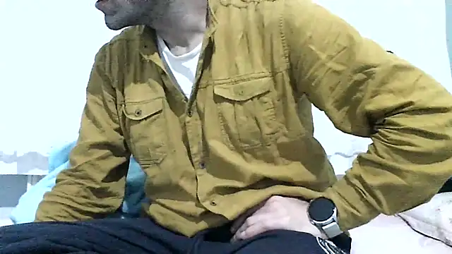 Snapshot of Aktorihann chatting on October 2025 12:11:02 AM Aktorihann online show from October 2025 12:11:02 AM