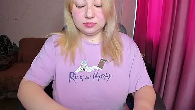 Milafoxxxy online show from November 2025 05:46:02 AM