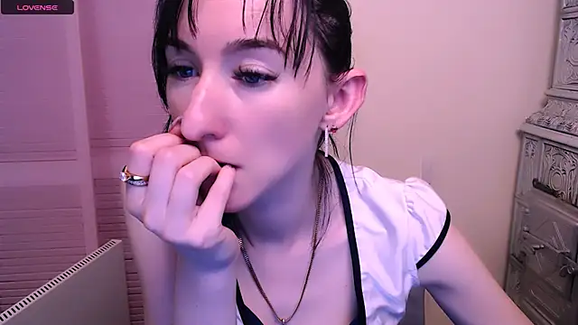 AmandaSell online show from December 2024 03:21:01 PM