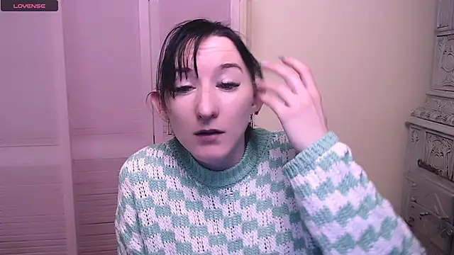 AmandaSell online show from December 2024 01:45:01 PM