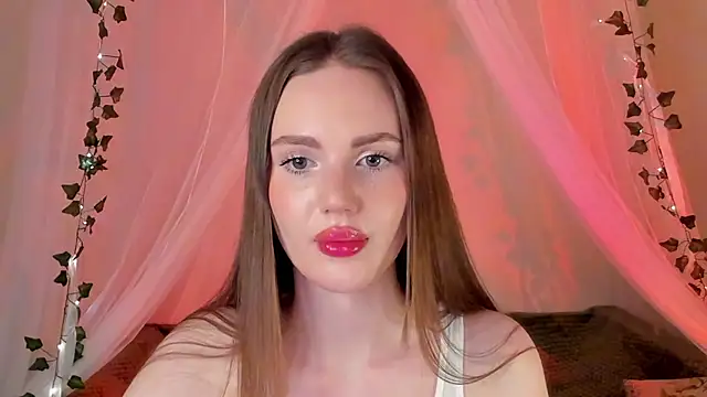 MishkaMe online show from December 2024 05:00:01 PM