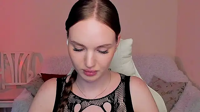 MishkaMe online show from July 2026 03:47:01 PM