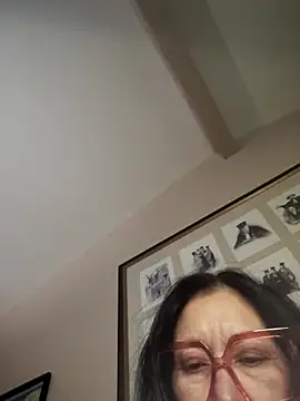 Snapshot of TheDime chatting on February 2026 02:12:02 PM TheDime online show from February 2026 02:12:02 PM