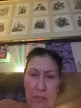 Snapshot of TheDime chatting on March 2026 04:40:02 AM TheDime online show from March 2026 04:40:02 AM