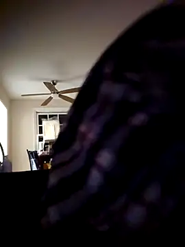 Snapshot of den-rock4u chatting on November 2025 08:26:02 AM den-rock4u online show from November 2025 08:26:02 AM