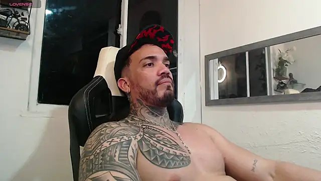 Angel sex latin online show from December 2024 07:01:01 AM