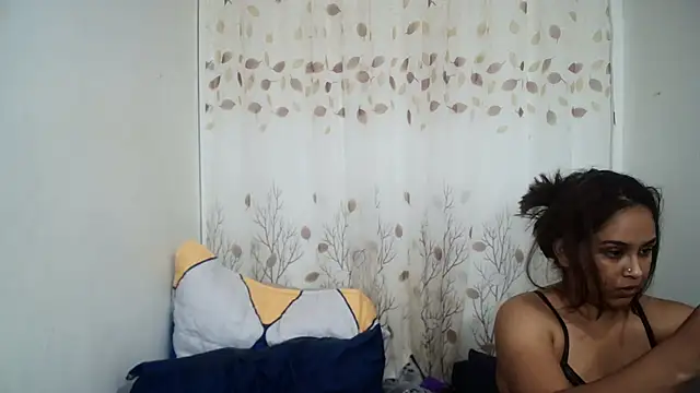 Cute Indian00 online show from February 2025 05:31:02 PM