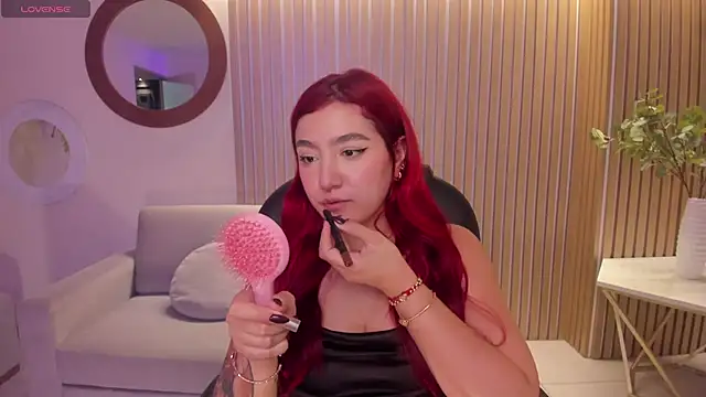 ViolettCastel online show from January 2025 05:11:02 PM