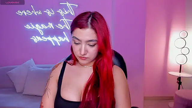 ViolettCastel online show from January 2025 07:26:01 PM