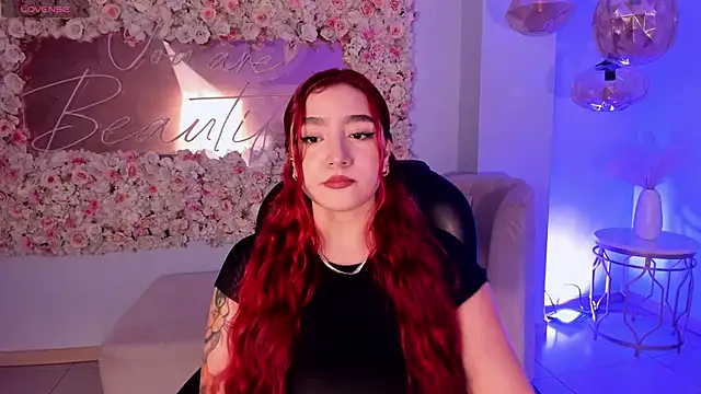 Snapshot of ViolettCastel chatting on September 2025 07:17:02 PM ViolettCastel online show from September 2025 07:17:02 PM