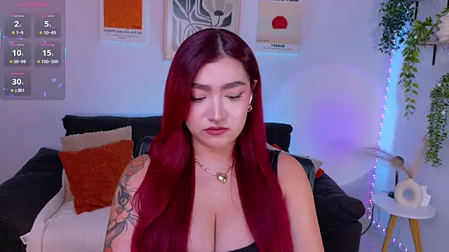 ViolettCastel online show from July 2026 11:40:01 PM