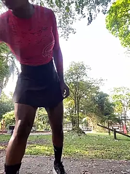 sweetsarabig22cm online show from September 2025 12:52:02 PM