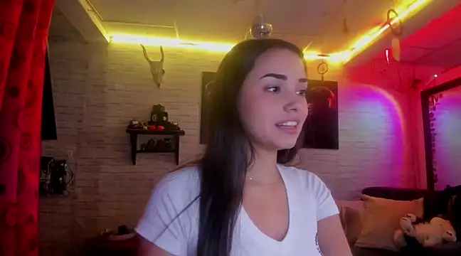 Kimmymadison- online show from December 2024 08:05:02 PM