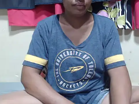 Linda sexy online show from February 2025 03:06:01 PM